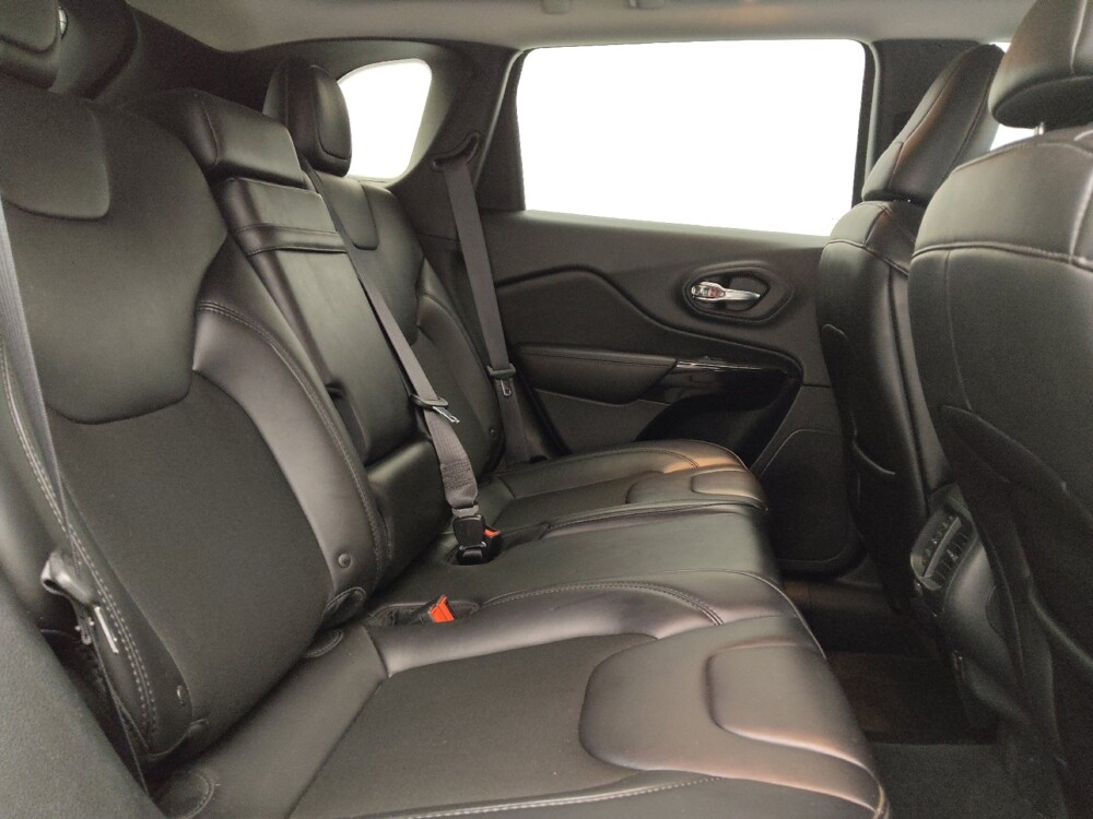 2019 Jeep Cherokee in Lakewood, CO 80215 - 18139314 19
