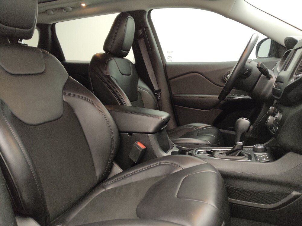 2019 Jeep Cherokee in Lakewood, CO 80215 - 18139314 21