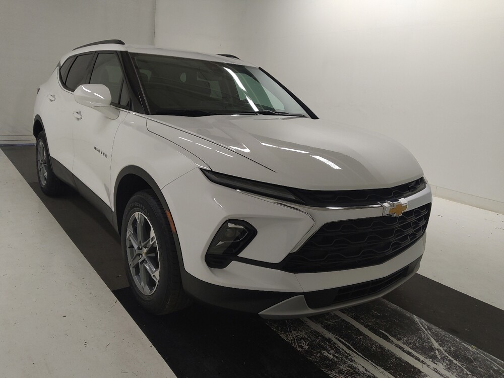 2024 Chevrolet Blazer in Gladstone, MO 64118 - 18139315 13