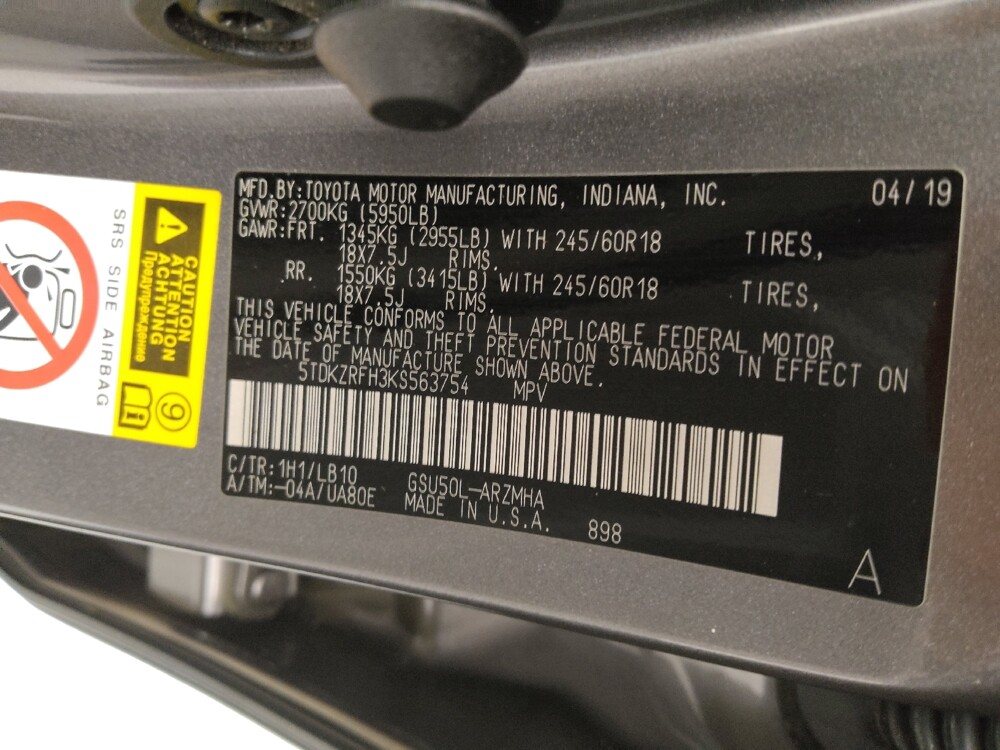 2019 Toyota Highlander in St. Louis, MO 63136 - 18139321 33