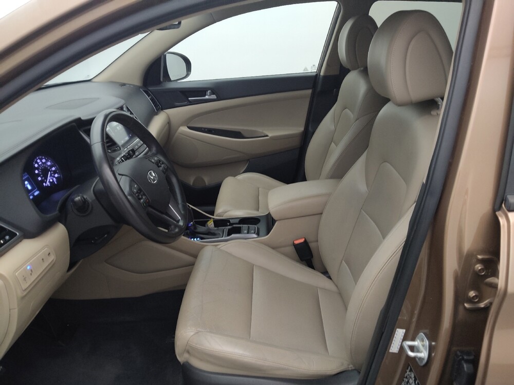 2016 Hyundai Tucson in Houston, TX 77060 - 18139322 17