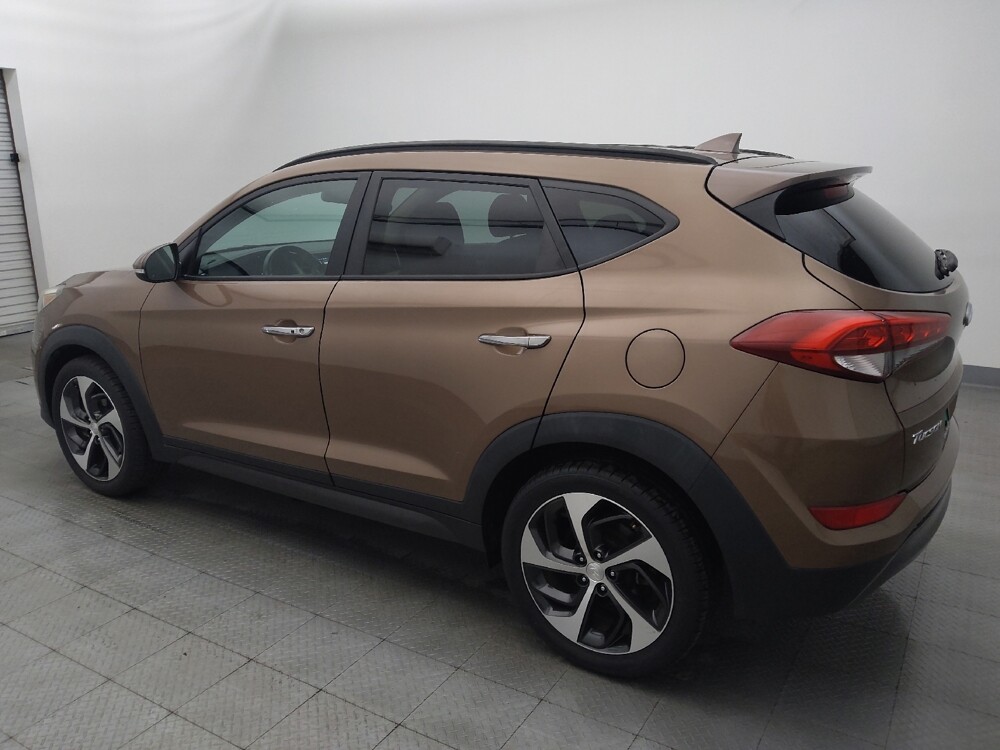 2016 Hyundai Tucson in Houston, TX 77060 - 18139322 3