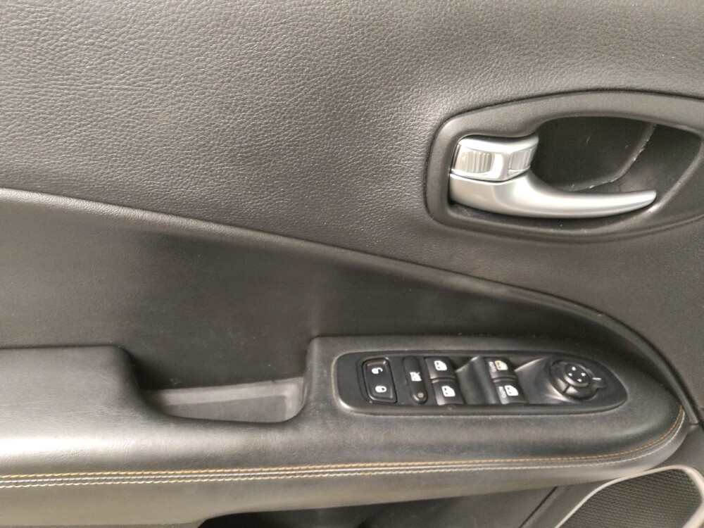 2019 Jeep Compass in Gladstone, MO 64118 - 18139325 27