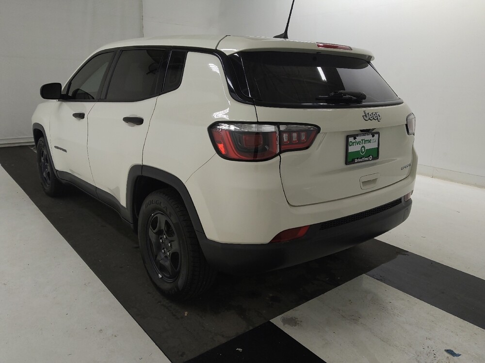 2019 Jeep Compass in Gladstone, MO 64118 - 18139325 5