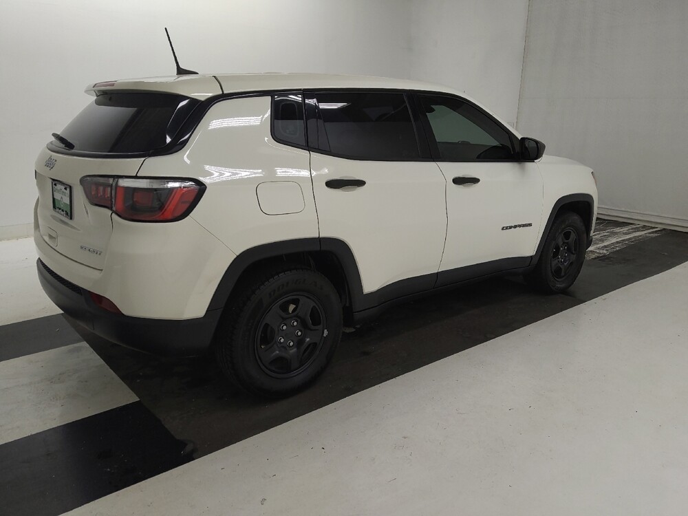2019 Jeep Compass in Gladstone, MO 64118 - 18139325 10
