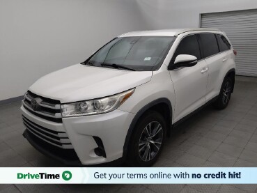2019 Toyota Highlander in Houston, TX 77074