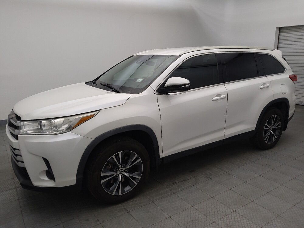 2019 Toyota Highlander in Houston, TX 77074 - 18139326 2