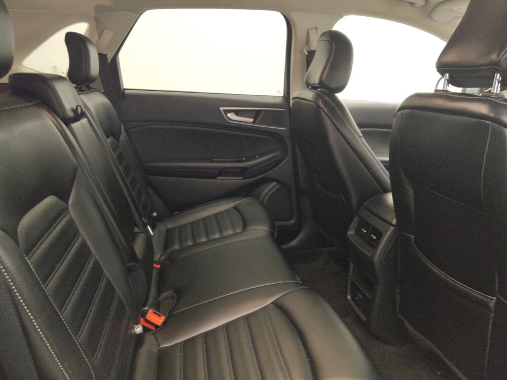 2020 Ford Edge in Midlothian, IL 60445 - 18139327 19