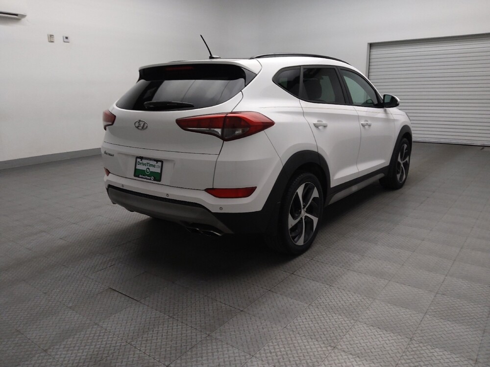 2017 Hyundai Tucson in Lewisville, TX 75067 - 18139328 9