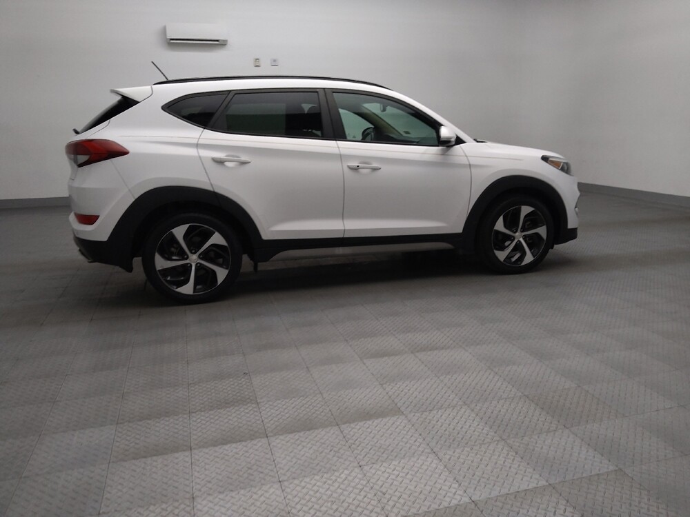 2017 Hyundai Tucson in Lewisville, TX 75067 - 18139328 10
