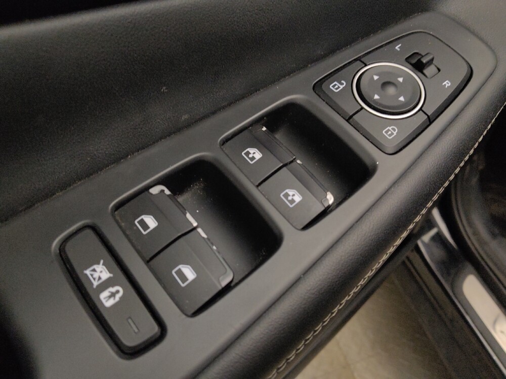 2019 Hyundai Santa Fe in Denver, CO 80012 - 18139329 27