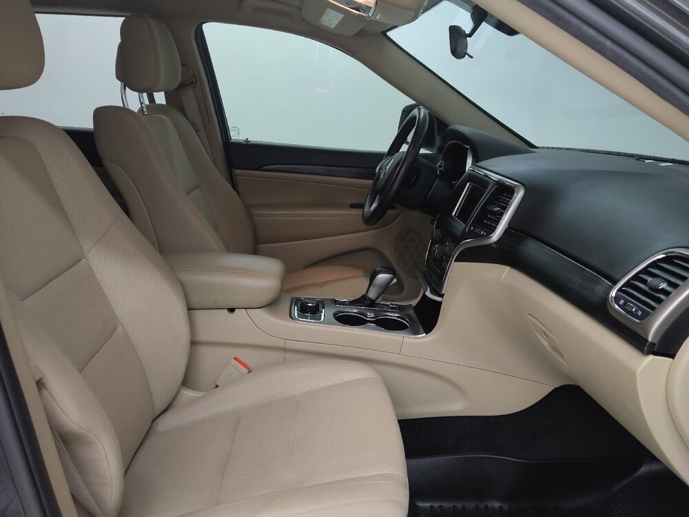 2019 Jeep Grand Cherokee in Gladstone, MO 64118 - 18139333 21