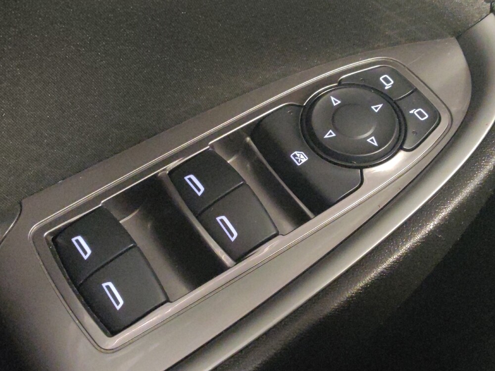 2020 Chevrolet Malibu in Houston, TX 77060 - 18139350 27