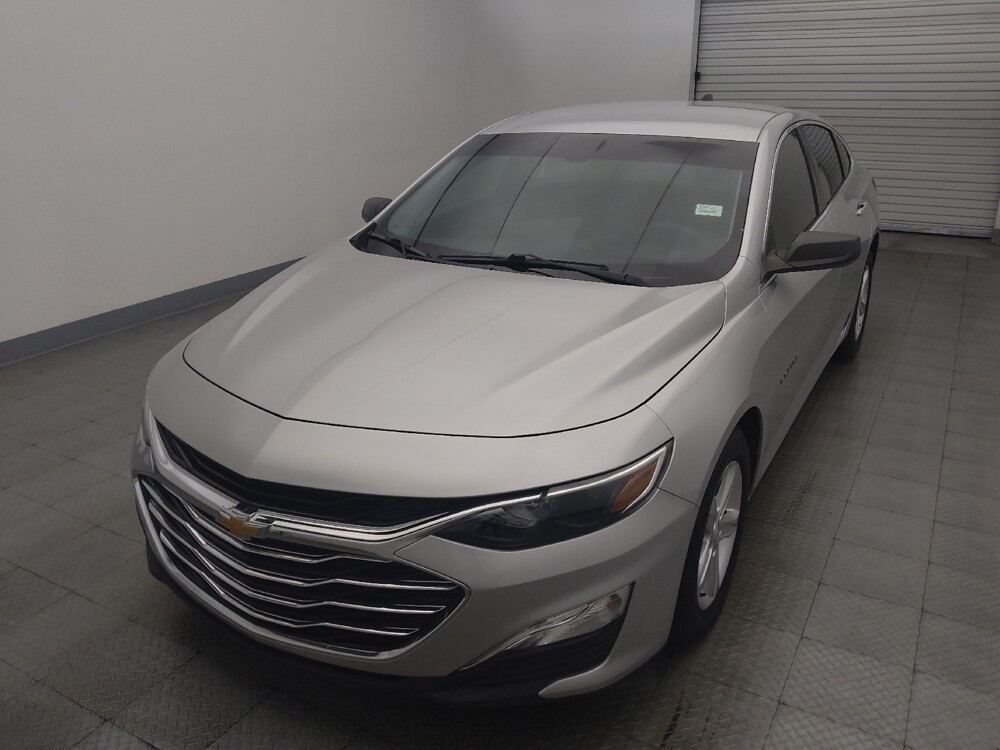 2020 Chevrolet Malibu in Houston, TX 77060 - 18139350 15