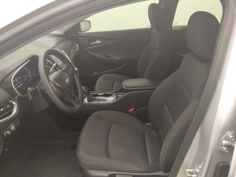 2020 Chevrolet Malibu in Houston, TX 77060 - 18139350 17