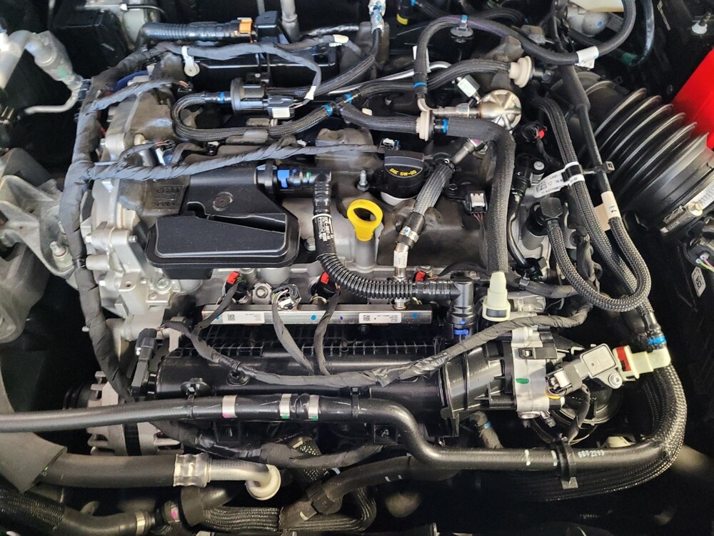 2022 Ford Escape in Downey, CA 90241 - 18139353 30