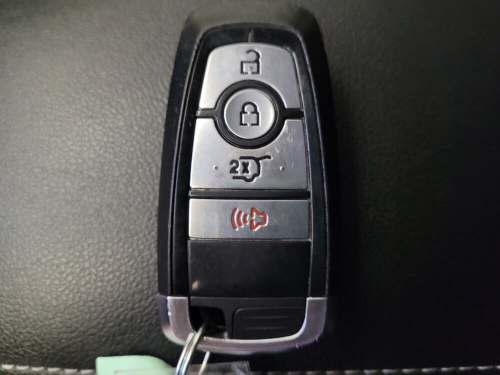 2022 Ford Escape in Downey, CA 90241 - 18139353 32