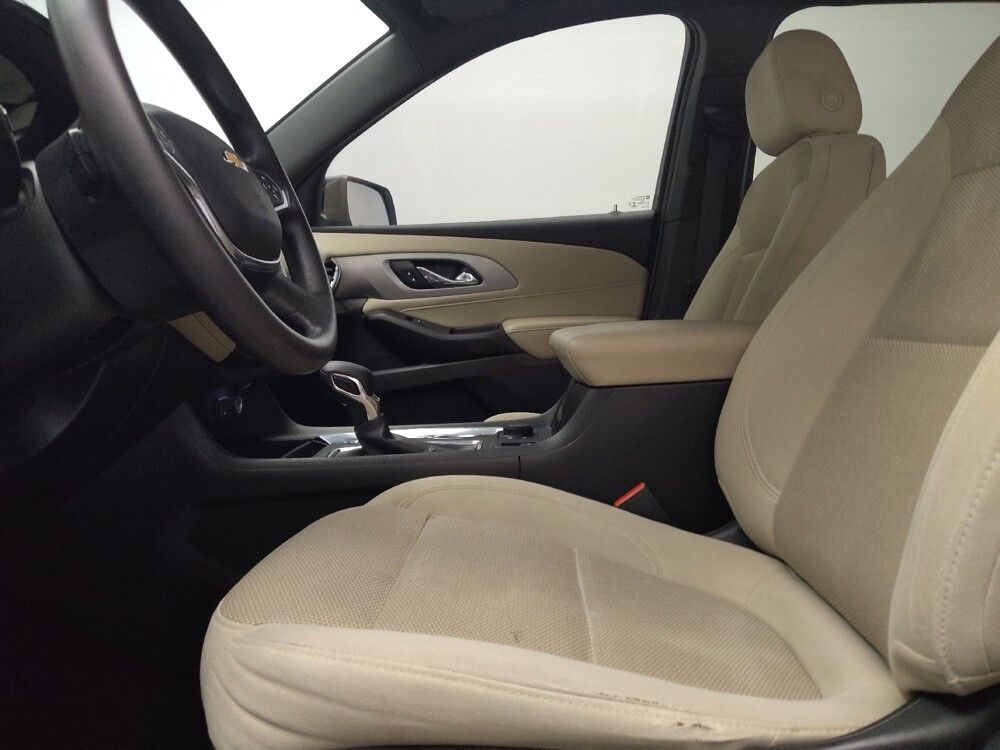 2022 Chevrolet Traverse in Arlington, TX 76011 - 18139359 17