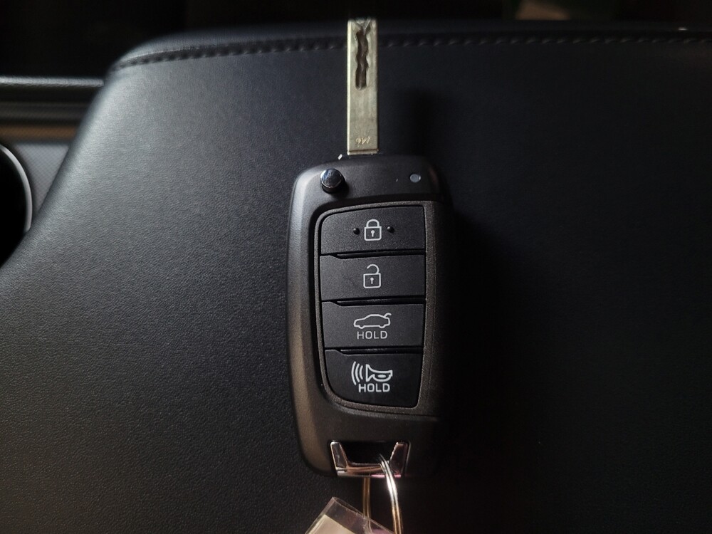 2022 Hyundai Sonata in Union City, GA 30291 - 18139369 32