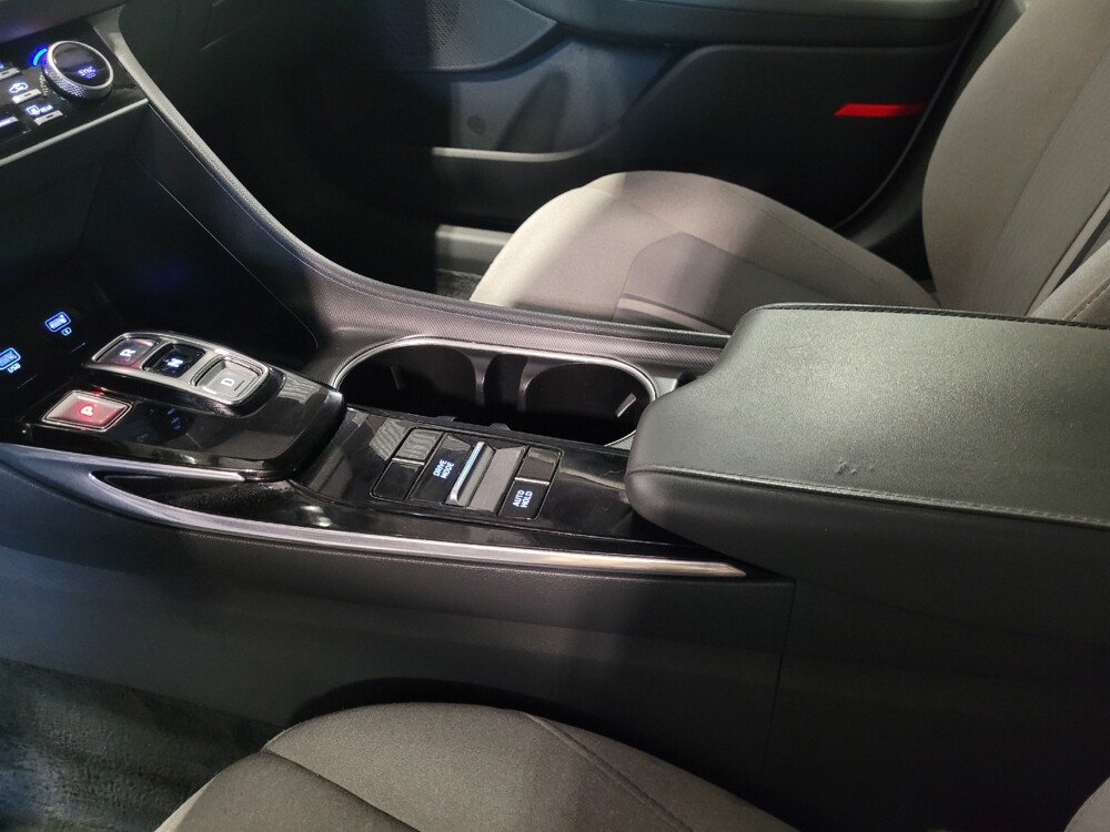 2020 Hyundai Sonata in Orlando, FL 32808 - 18139371 26