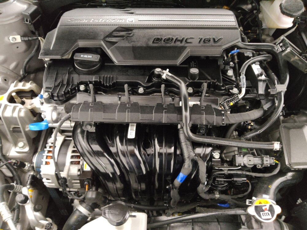 2025 Hyundai Elantra in Lakewood, CO 80215 - 18139373 30