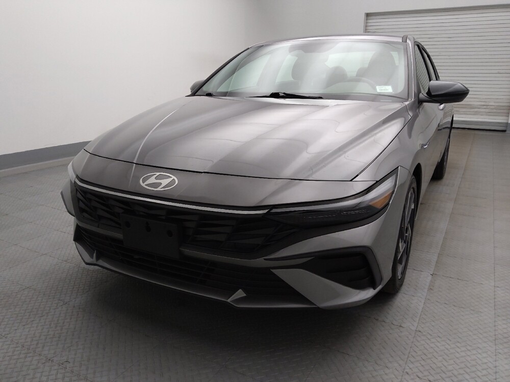 2025 Hyundai Elantra in Lakewood, CO 80215 - 18139373 15