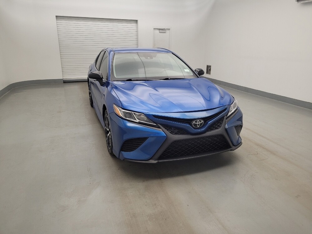 2019 Toyota Camry in Fairfield, OH 45014 - 18139375 14