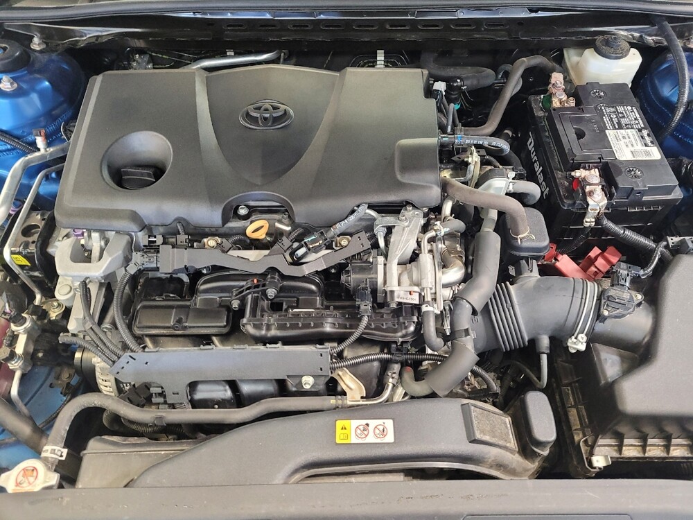 2019 Toyota Camry in Fairfield, OH 45014 - 18139375 30