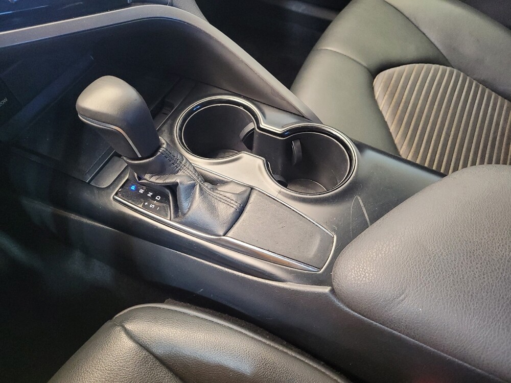 2019 Toyota Camry in Fairfield, OH 45014 - 18139375 26