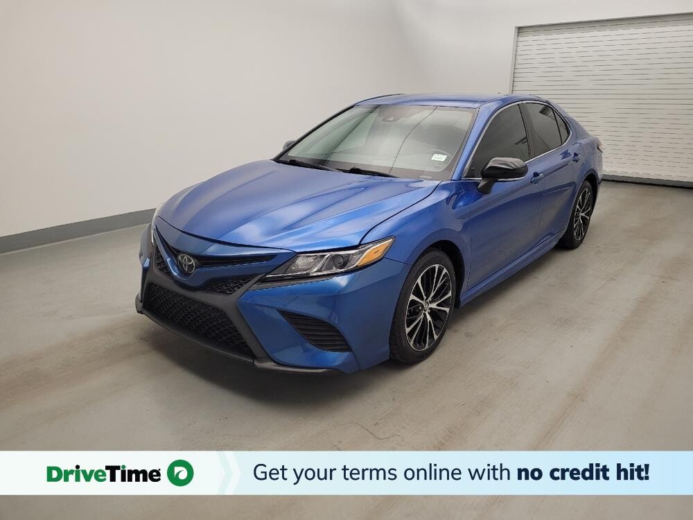 2019 Toyota Camry in Fairfield, OH 45014 - 18139375