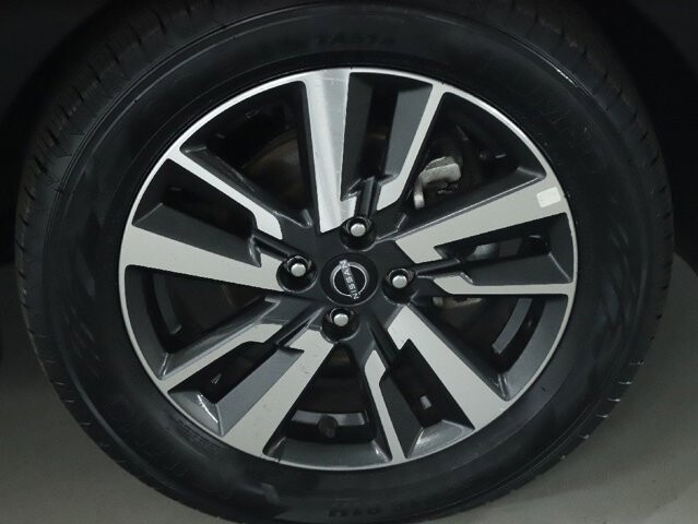 2025 Nissan Versa in Bedford, OH 44146 - 18139392 10