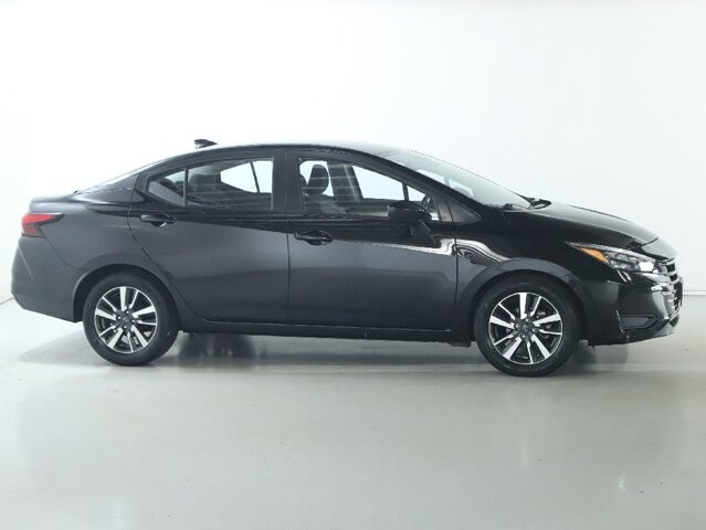 2025 Nissan Versa in Bedford, OH 44146 - 18139392 11