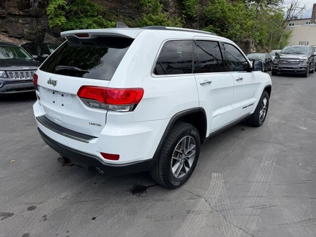 2017 Jeep Grand Cherokee in Pottsville, PA 17901 - 18139394 7