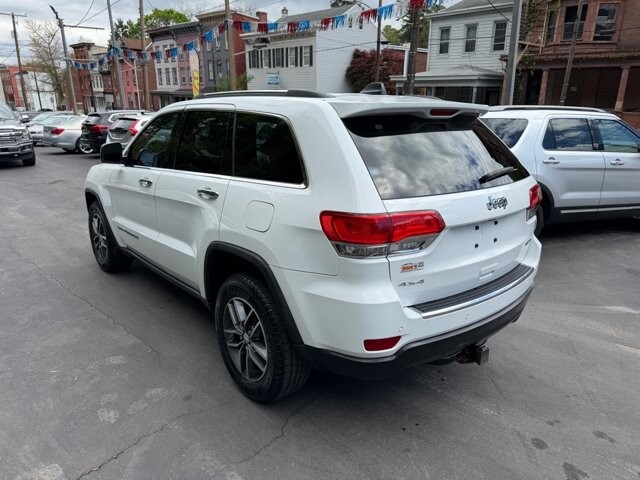 2017 Jeep Grand Cherokee in Pottsville, PA 17901 - 18139394 5