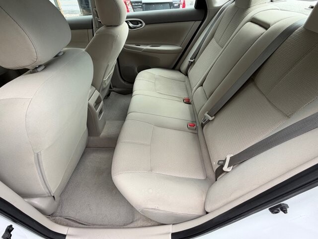 2014 Nissan Sentra in Pottsville, PA 17901 - 18139395 16