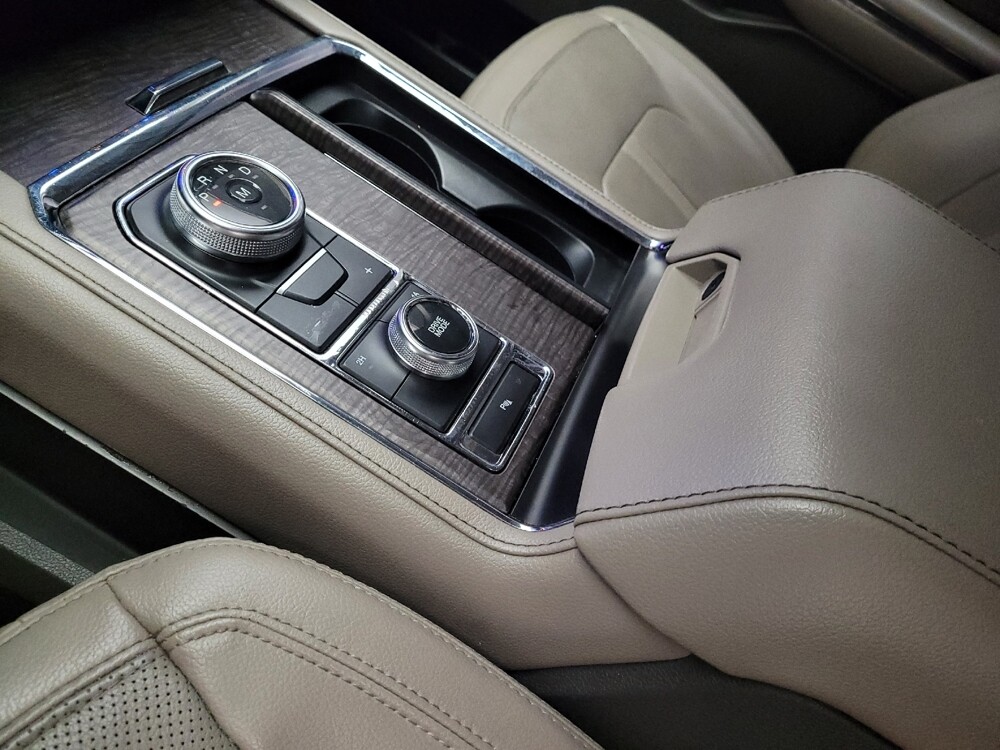 2021 Ford Expedition Max in Riverside, CA 92504 - 18139422 26