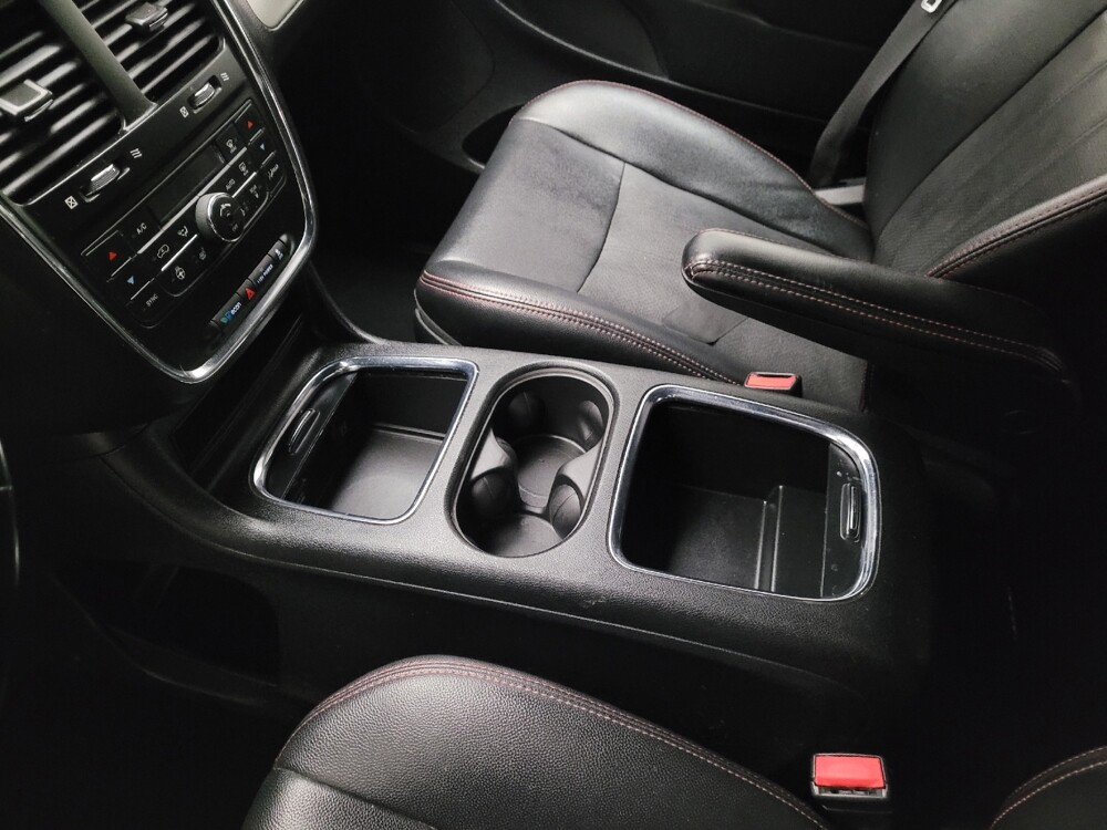 2019 Dodge Grand Caravan in Montclair, CA 91763 - 18139424 26