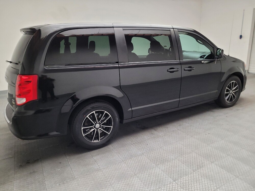 2019 Dodge Grand Caravan in Montclair, CA 91763 - 18139424 10