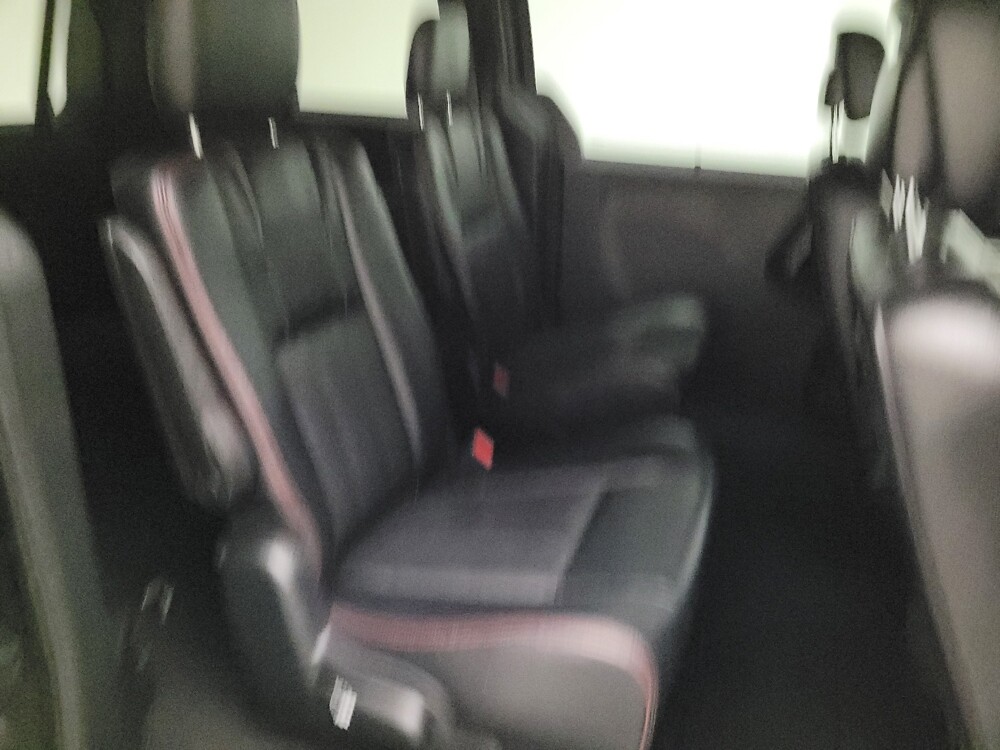 2019 Dodge Grand Caravan in Montclair, CA 91763 - 18139424 19
