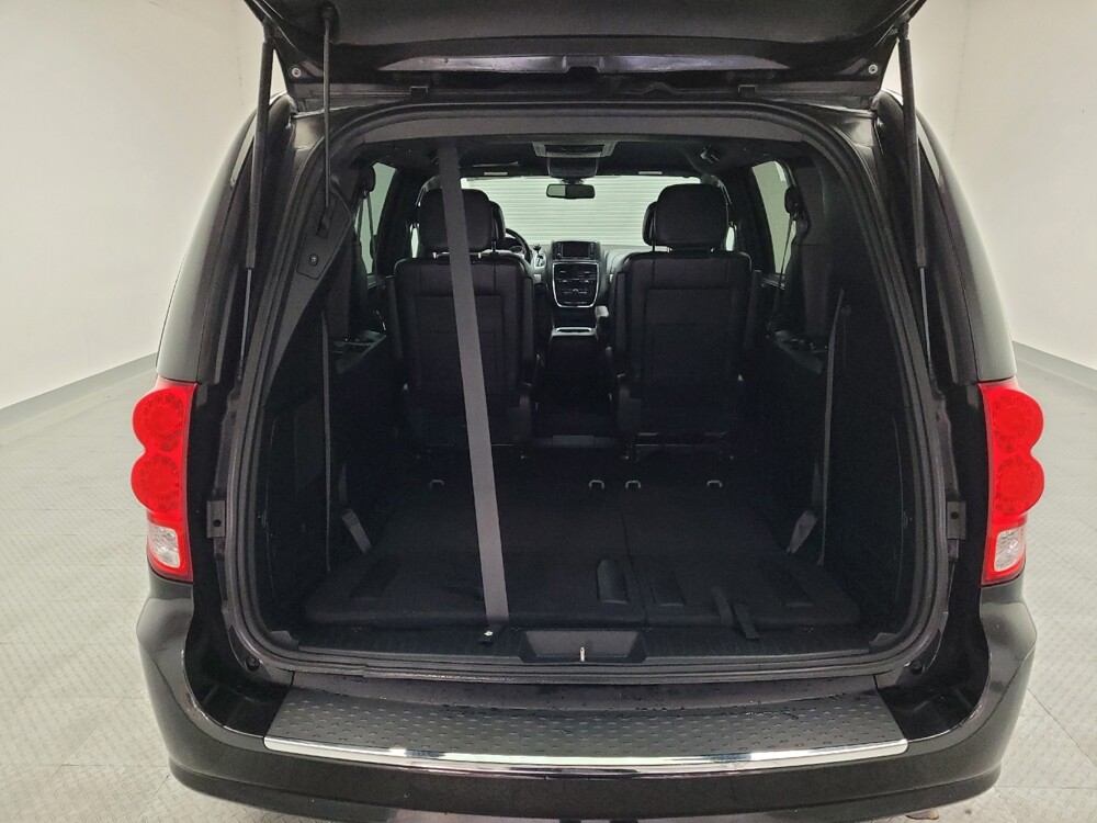 2019 Dodge Grand Caravan in Montclair, CA 91763 - 18139424 29