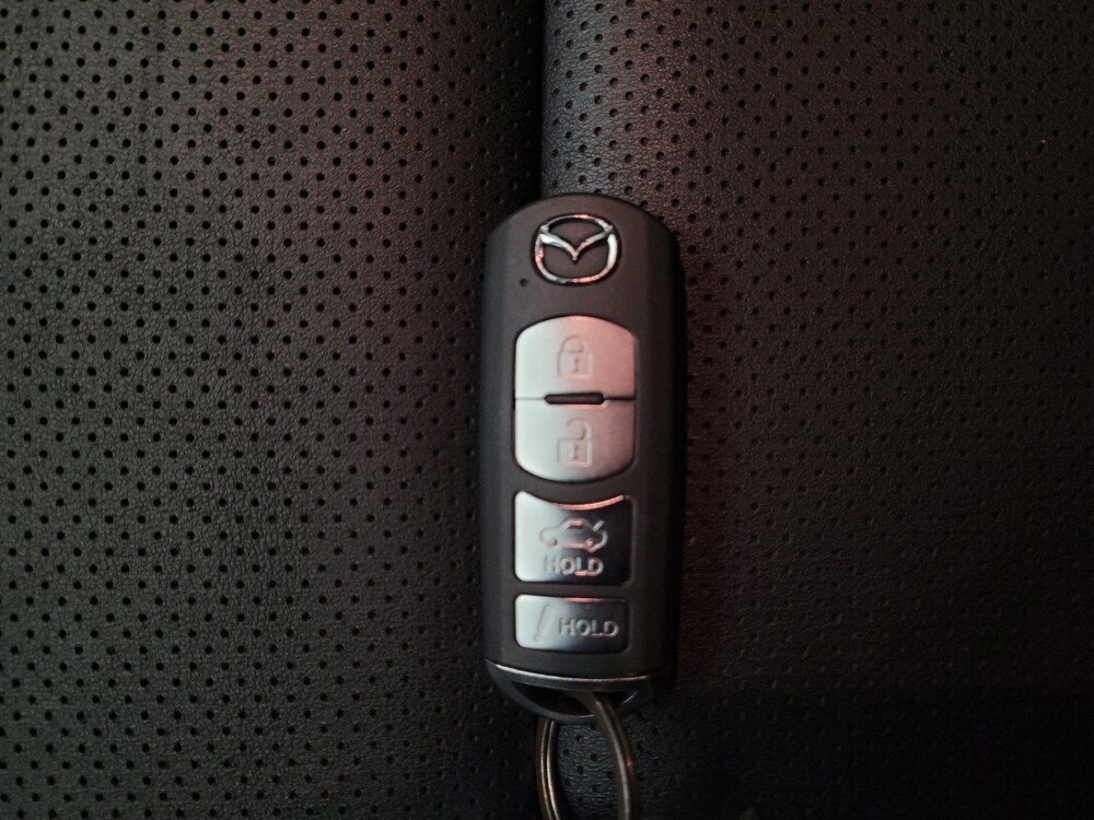 2016 Mazda MAZDA6 in Montclair, CA 91763 - 18139425 32