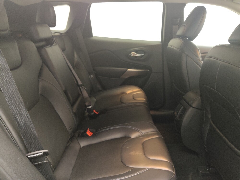 2019 Jeep Cherokee in Birmingham, AL 35215 - 18139435 19