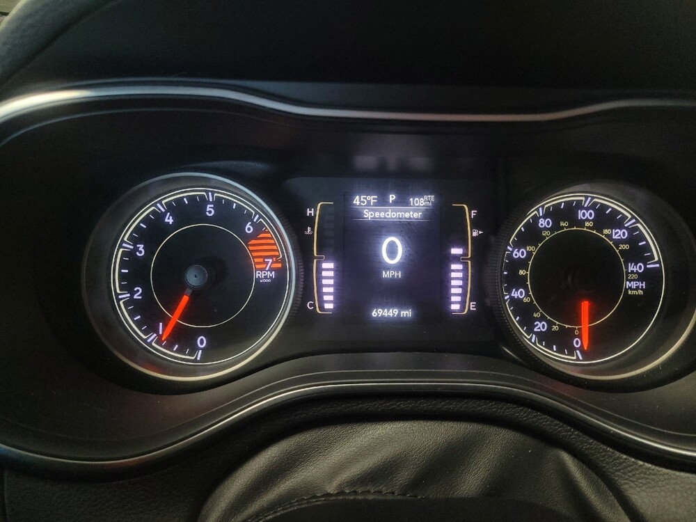 2019 Jeep Cherokee in Birmingham, AL 35215 - 18139435 23