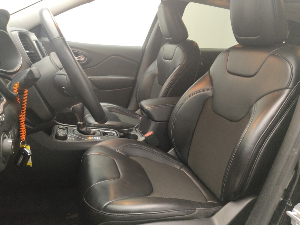 2019 Jeep Cherokee in Birmingham, AL 35215 - 18139435 17