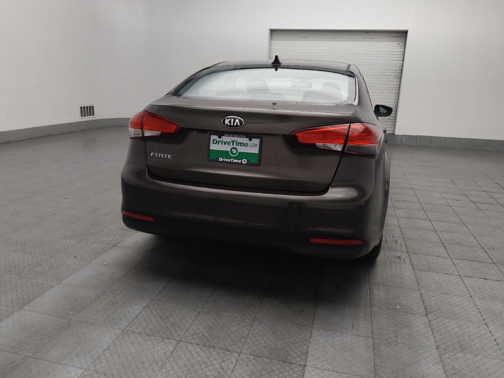 2017 Kia Forte in Marietta, GA 30062 - 18139442 7