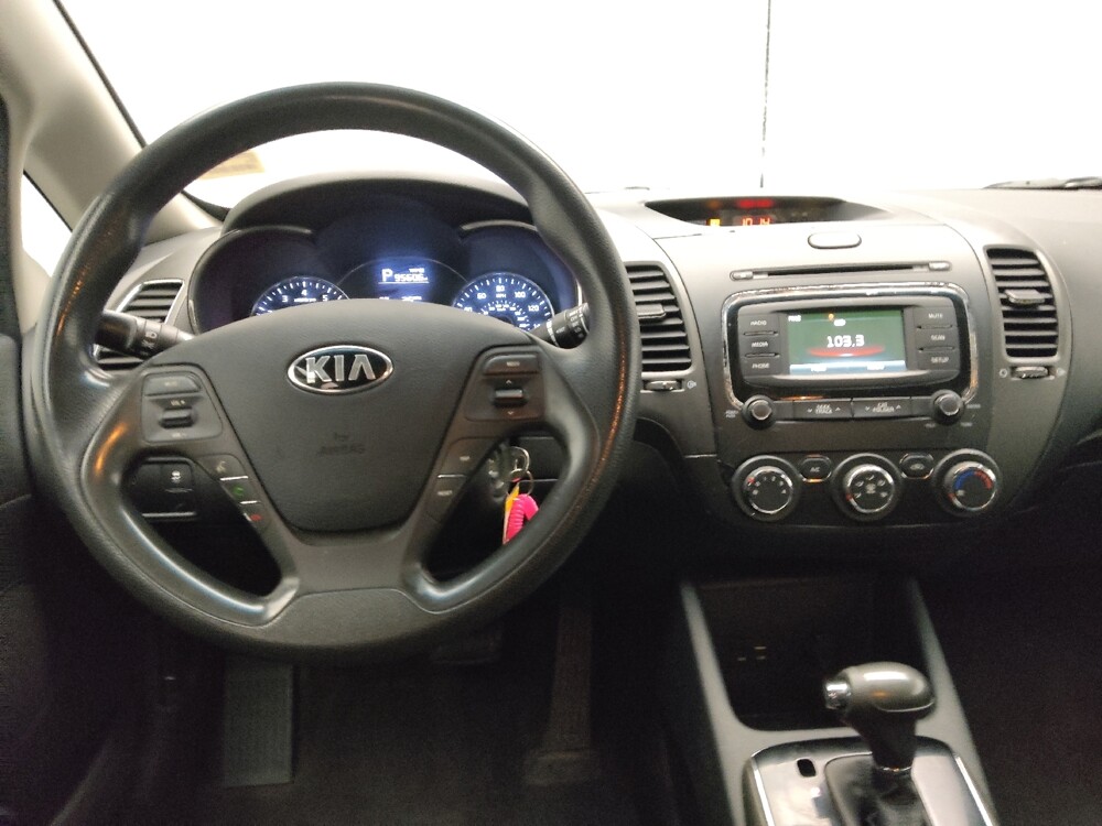 2017 Kia Forte in Marietta, GA 30062 - 18139442 22