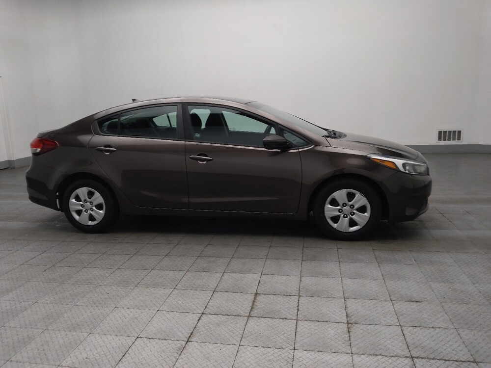 2017 Kia Forte in Marietta, GA 30062 - 18139442 11