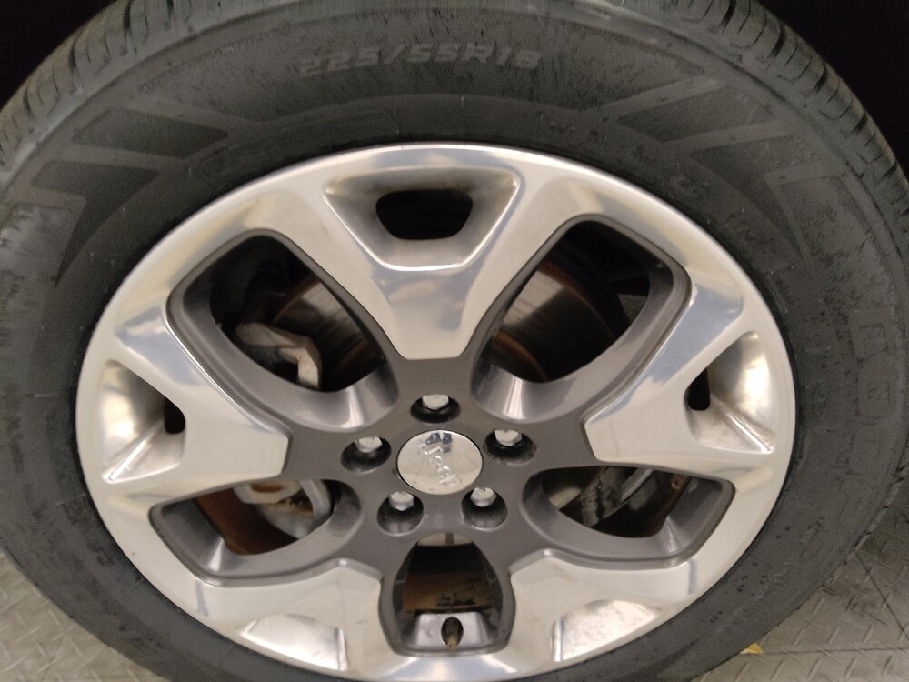 2018 Jeep Compass in Marietta, GA 30062 - 18139448 31