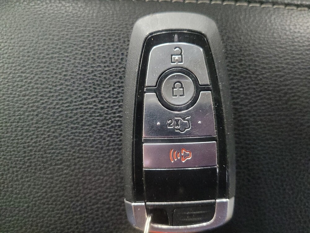 2018 Ford Fusion in Marietta, GA 30062 - 18139451 32
