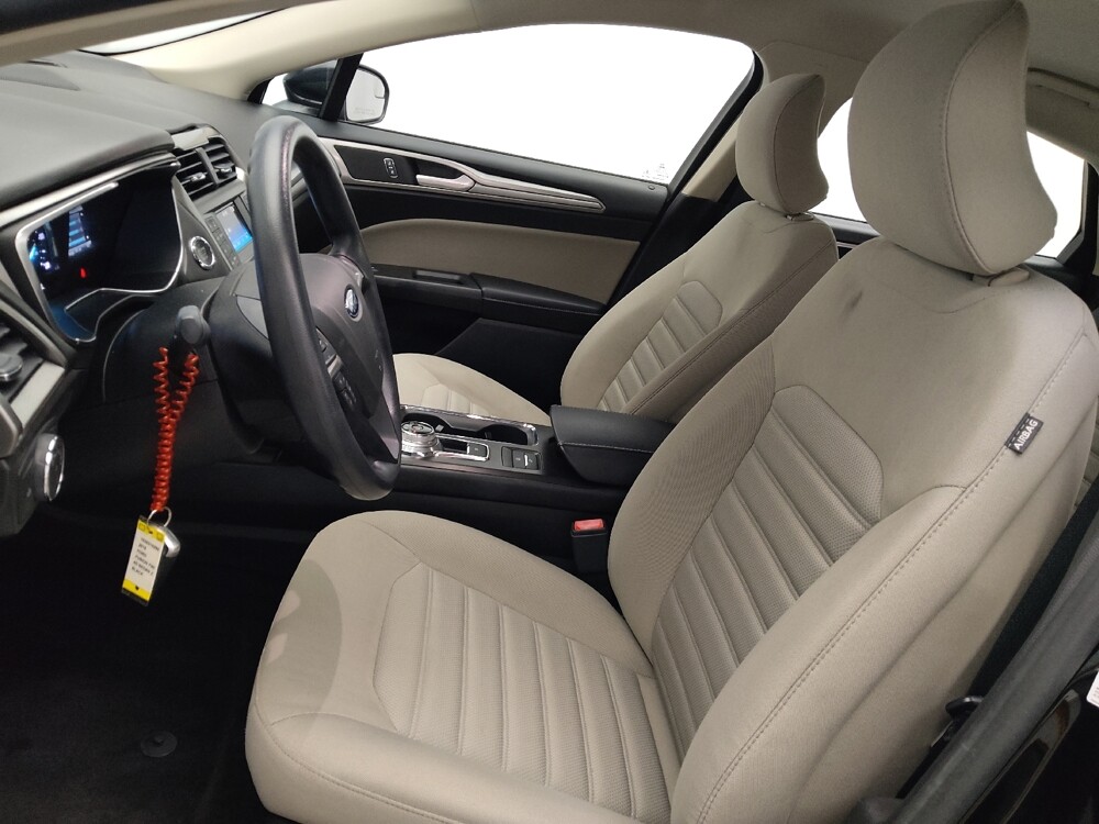 2018 Ford Fusion in Marietta, GA 30062 - 18139451 17